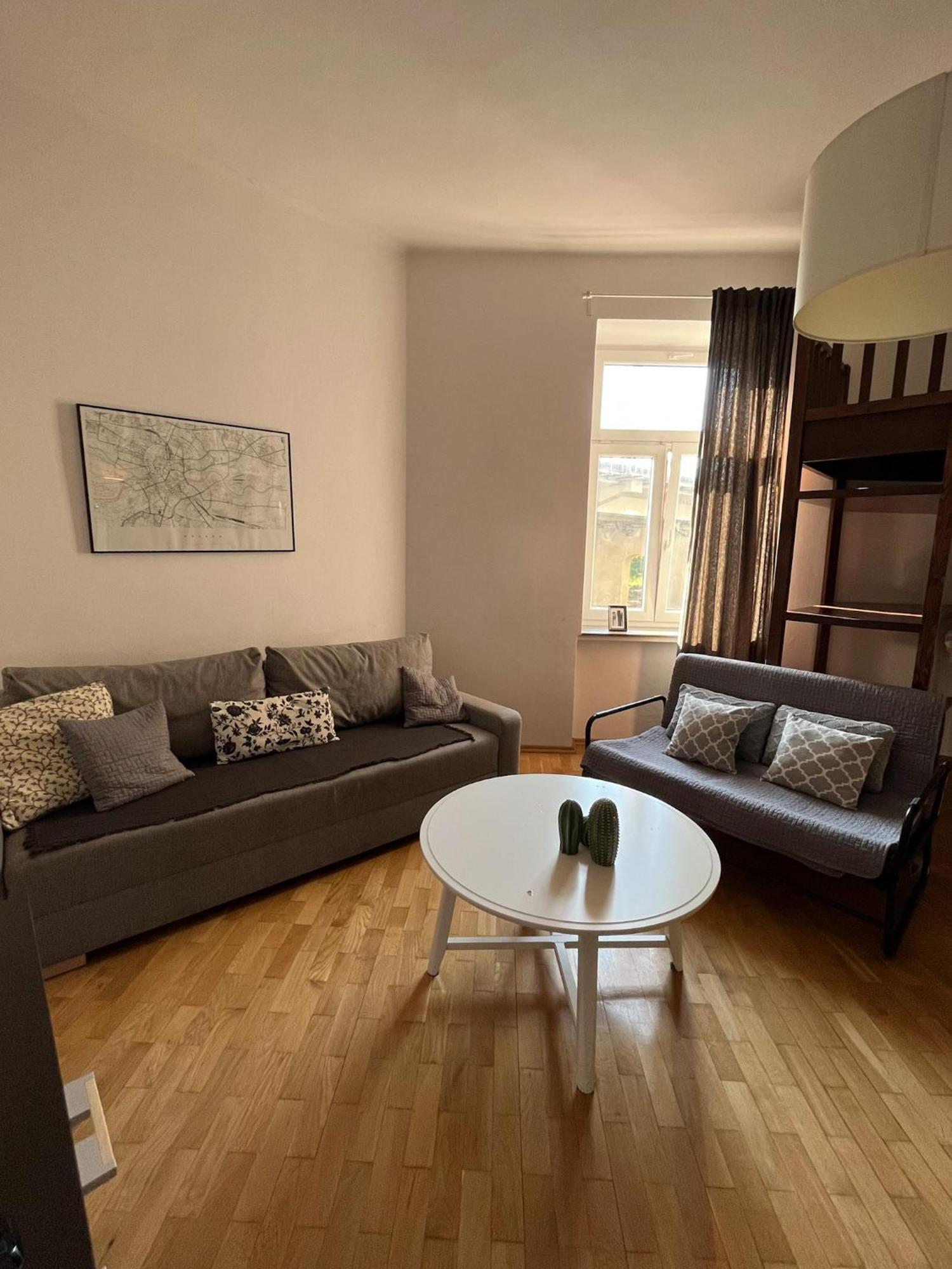 Downtown Apartment B Krakkó Kültér fotó